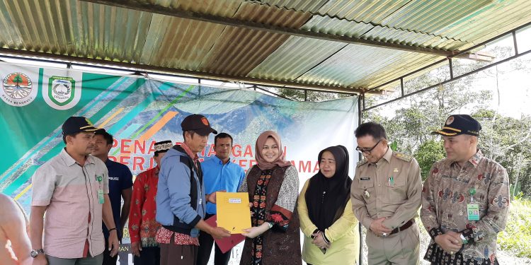 Balai KSDA Bengkulu Laksanakankan Penandatanganan perjanjian kerjasama Kemitraan konservasi Dengan Kelompok Tani Hutan