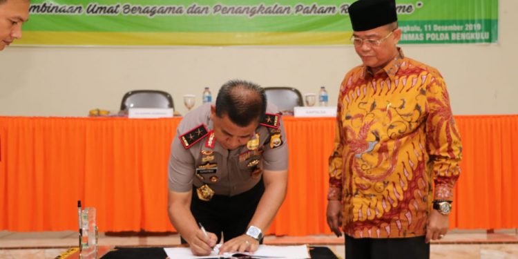 Cegah Paham Radikal Kapolda Bengkulu Teken MOU Dengan Kanwil Depag