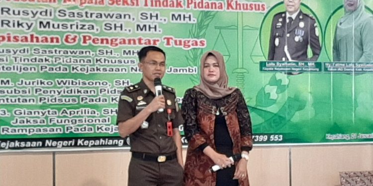 Rasa Haru Warnai Serah Terima Jabatan Kasi Pidsus Kejaksaan Negeri Kepahiang