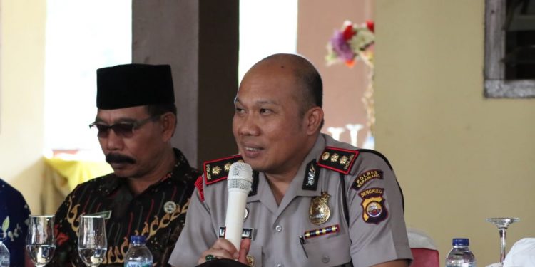 Kapolres Kepahiang AKBP Suparman, S.IK Melaksanakan Kuker di Tiga Mapolsek