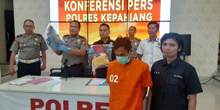 Biadap! Ayah Setubuhi Anak Tirinya Sejak 2017