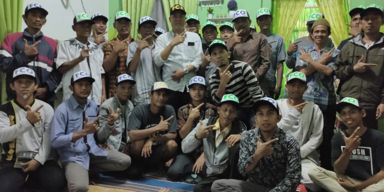 Firdaus Ceolah Kukuhkan Tim Relawan FCO Kecamatan Tugumulyo