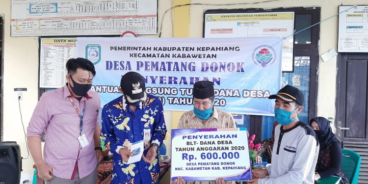 Pemerintah Desa Pematang Donok Salurkan BLT-DD Tahun 2020