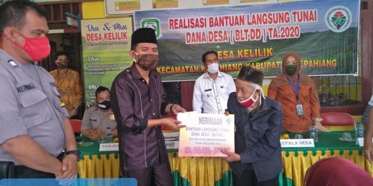 Pemerintah Desa Kelilik Salurkan BLT-DD Tahap 1 dan Tahap 2 Kepada 41 KK Penerima