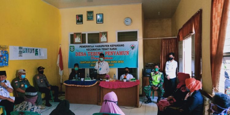 Pemerintah Desa Tebing Penyamun Salurkan BLT-DD Tahap 1 Kepada 153 KK Penerima