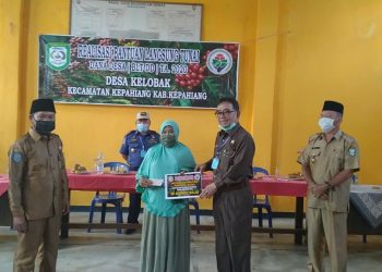 Pemerintah Desa Kelobak Salurkan BLT-DD Tahap 1 Kepada 85 KK Penerima