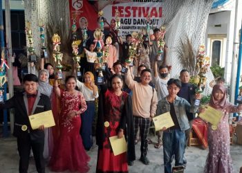 Sukses Dan Meriah, Berikut Nama Pemenang Lomba Festival Dangdut ‘SR’