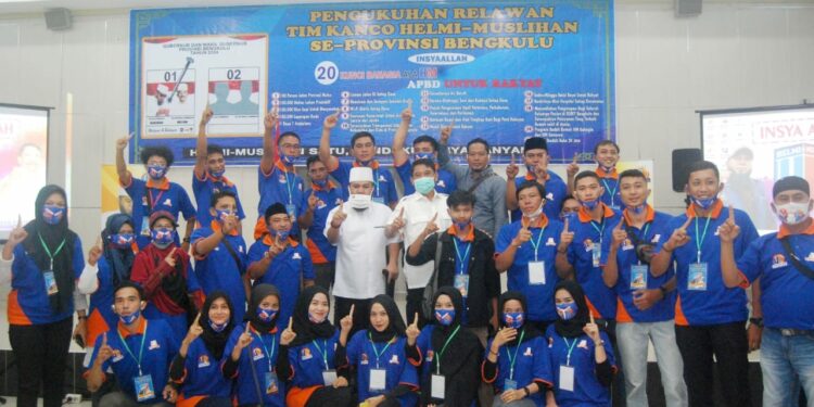 Tim Kanco Helmi-Muslihan Buka Posko ‘Bahagia’ Jum’at Berbagi