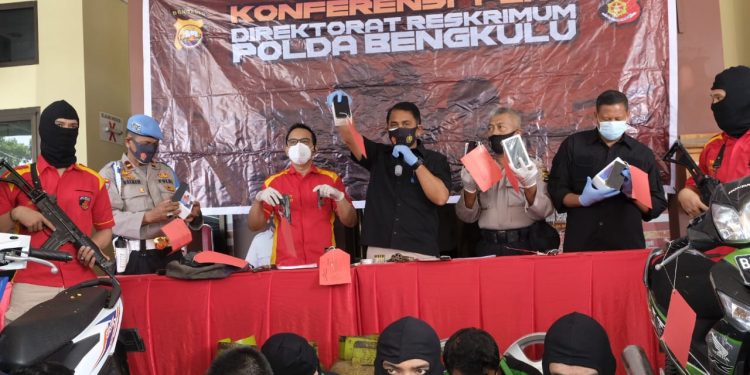 Pelaku Begal jalur Lintas Curup – Linggau Ditangkap, Polisi Sita 10 Unit Motor