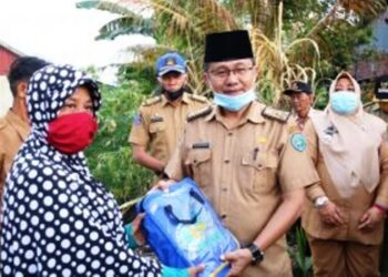 Pemkot Berikan Bantuan Kepada Keluarga Korban Kebakaran di Padang Serai