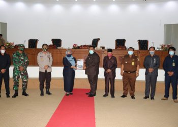 DPRD Kabupaten kepahiang Gelar Paripurna Pandangan Umum Fraksi-fraksi DPRD Terhadap Raperda APBD Tahun Anggaran 2021