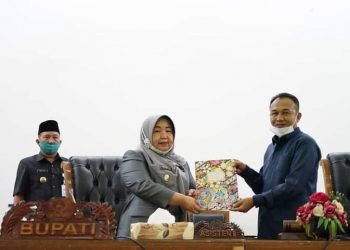 Jawaban Bupati Terhadap Pandangan Fraksi Atas Raperda RP3KP Kepahiang 2020-2040