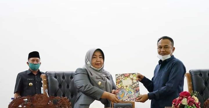Jawaban Bupati Terhadap Pandangan Fraksi Atas Raperda RP3KP Kepahiang 2020-2040