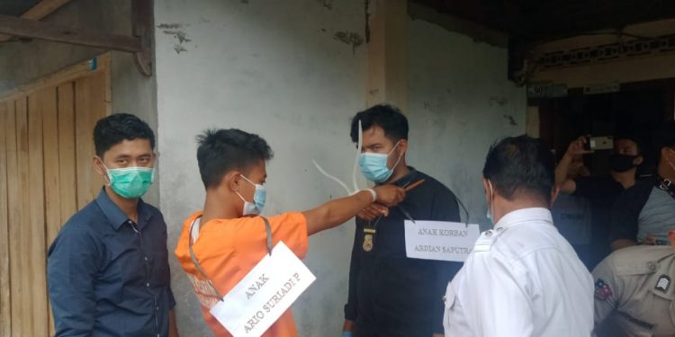 Rekonstruksi Pembacokan Siswa SMP Peragakan 8 Adegan