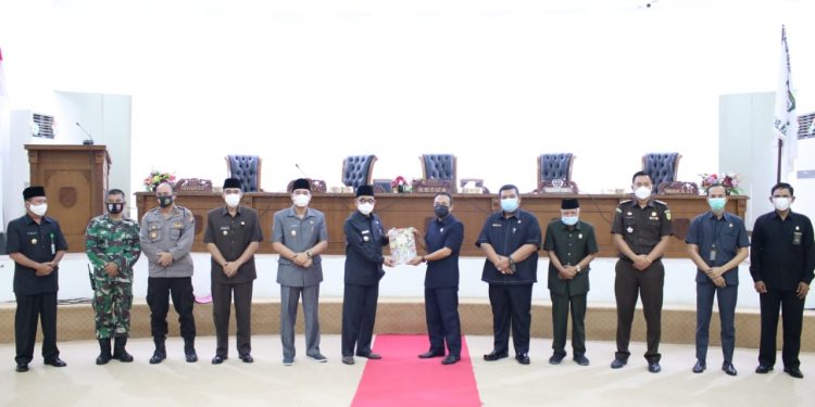 Keputusan DPRD Atas LKPJ Bupati Kepahiang Tahun Anggaran 2020