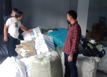 Polisi Gerebek Gudang Alkes Ilegal, Diduga Jadi Langganan Desa