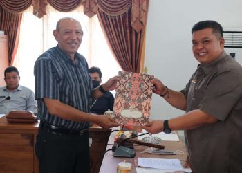 Rapat Gabungan Komisi, Pansus dan Bapemperda Sampaikan Laporan