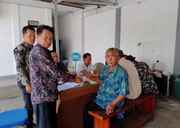 Pemdes Pelangkian Kembali Salurkan BLT-DD Ke 64 KPM