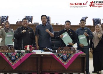 Penyerahan 3 Raperda Kabupaten Kepahiang Tahun 2023, Dari Pimpinan Kepada Pansus