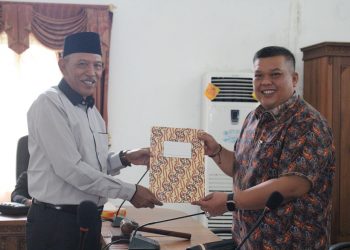 Pimpinan DPRD Terima Hasil Laporan Pembahasan LKPJ Bupati Kepahiang TA. 2022