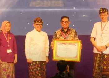 Pemkab Kepahiang Terima Penghargaan SAKIP dengan Predikat B